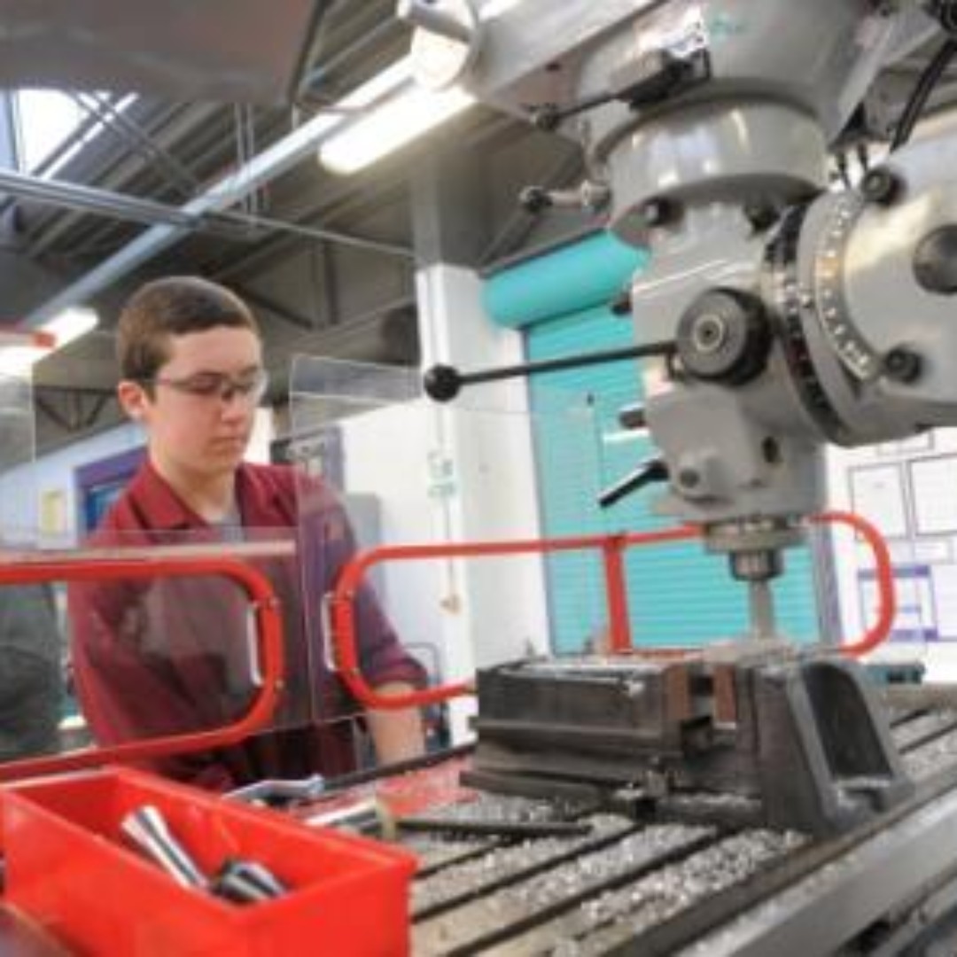 Machining Technician Apprenticeship Level 3